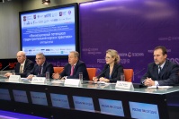 Круглый стол «Инновационный потенциал градостроительной науки и практики» (13.11.2015, МИА «Россия Сегодня») Круглый стол «Инновационный потенциал градостроительной науки и практики» (13.11.2015, МИА «Россия Сегодня»)